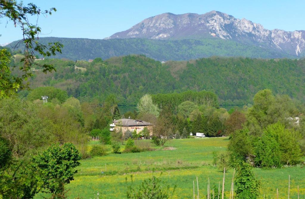 Hotel Sport - Pet friendly hotel&fishing lovers Levico Terme Eksteriør bilde
