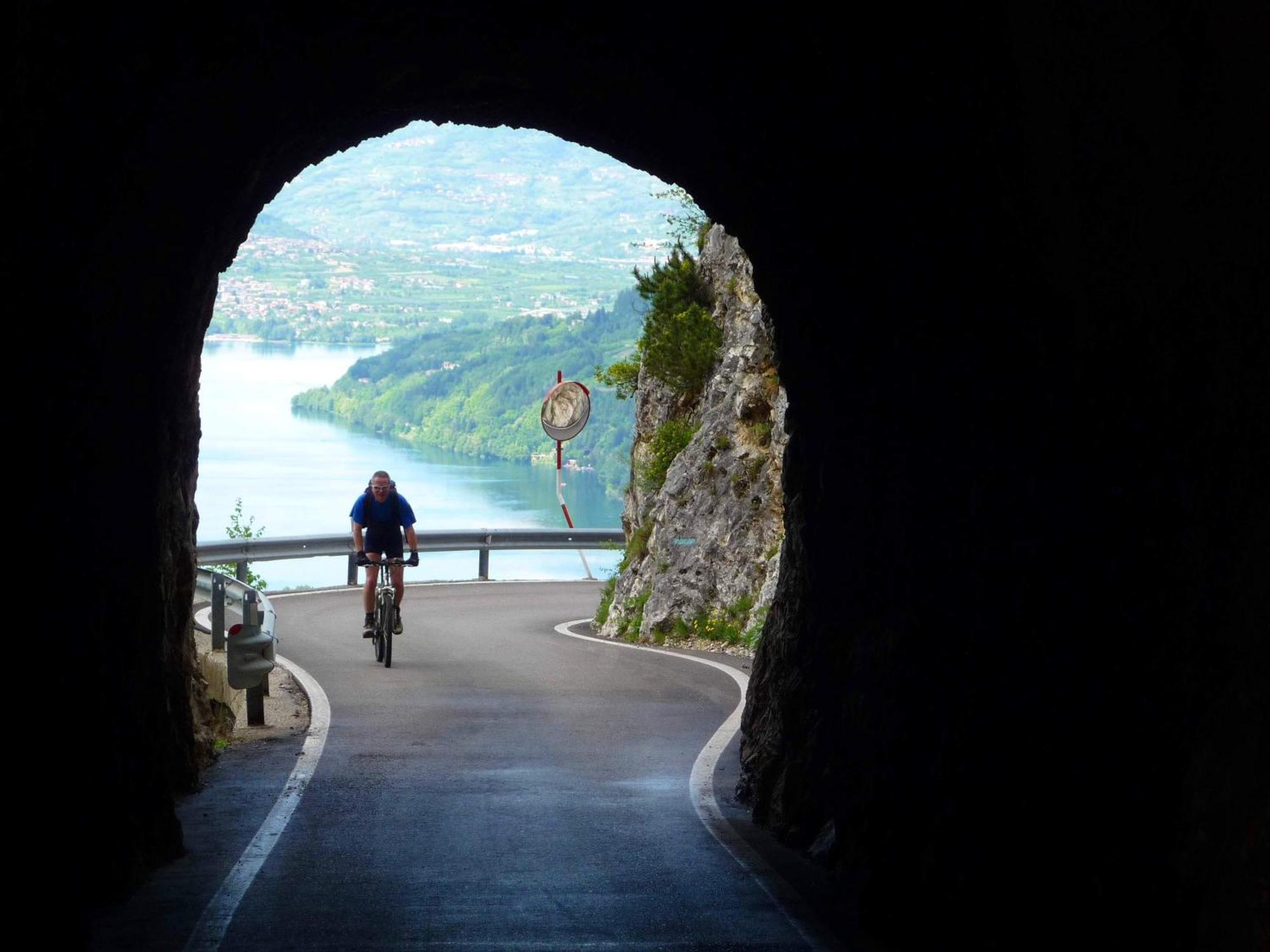 Hotel Sport - Pet friendly hotel&fishing lovers Levico Terme Eksteriør bilde