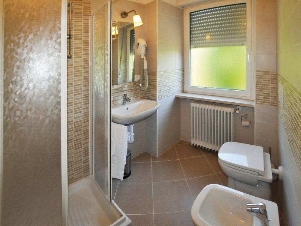 Hotel Sport - Pet friendly hotel&fishing lovers Levico Terme Eksteriør bilde