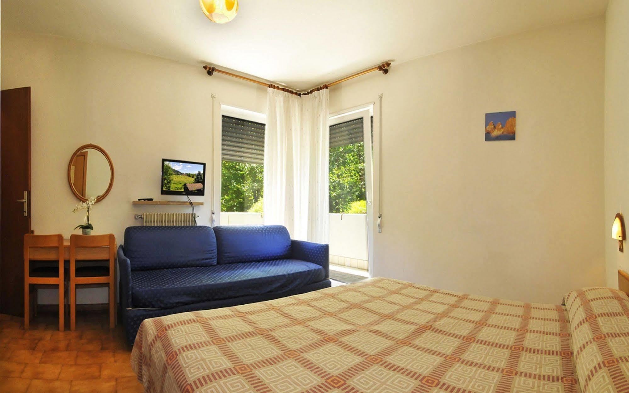 Hotel Sport - Pet friendly hotel&fishing lovers Levico Terme Eksteriør bilde